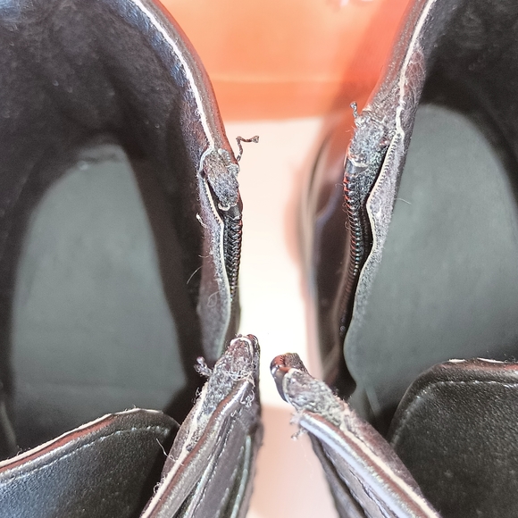 Zip up bootlets - Picture 3 of 6